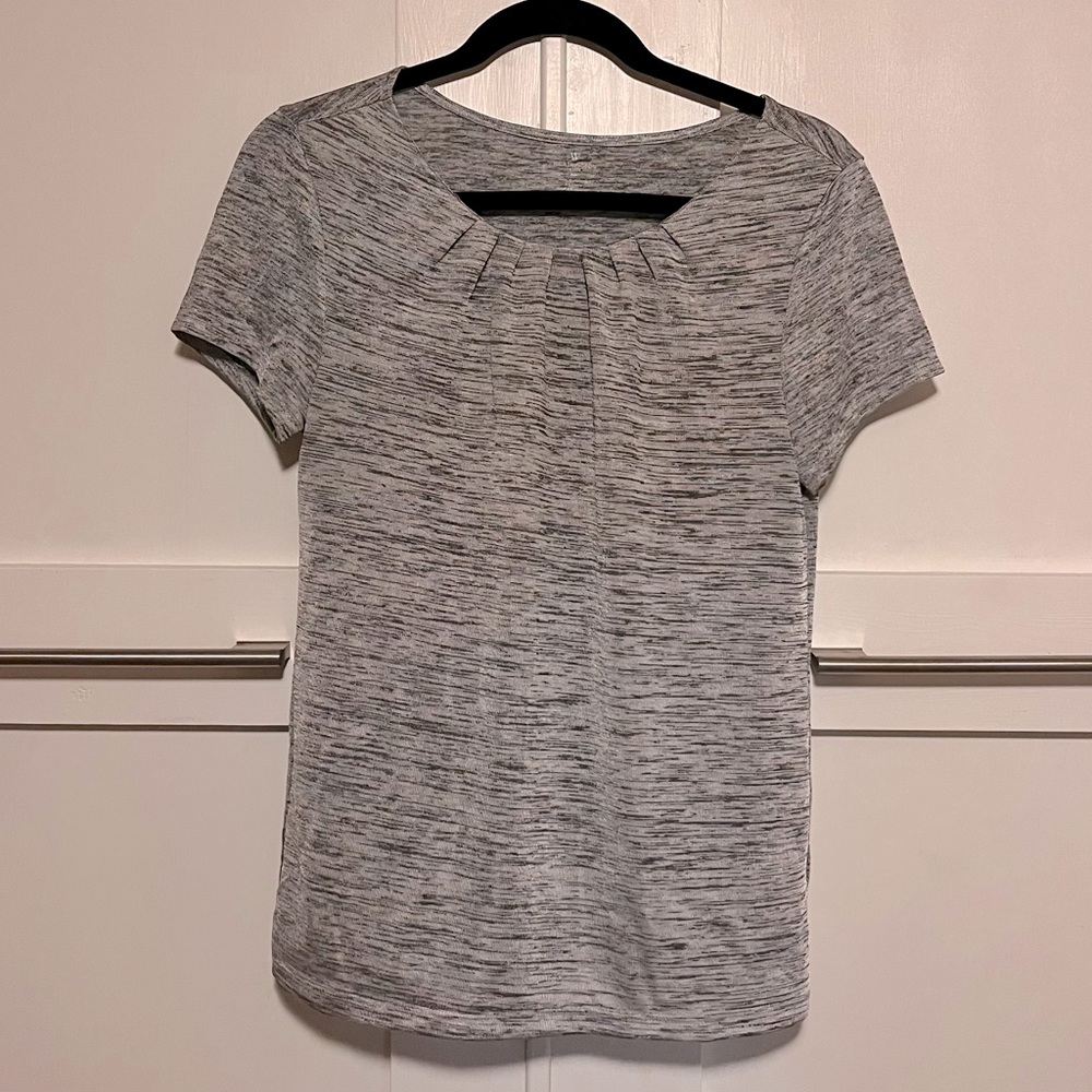 Worthington gray heathered top